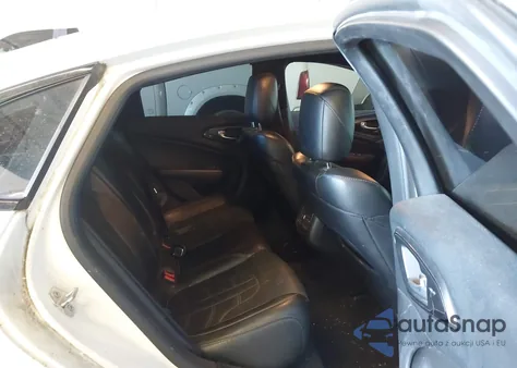 2015 Chrysler 200 S из США, поврежденный, VIN 1C3CCCBBXFN653309